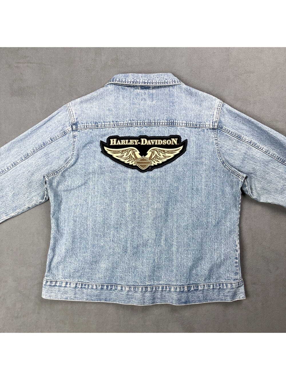 Vintage Light Wash Denim Jacket with Harley-Davidson Patch, Cabela's - Picture 3 of 9